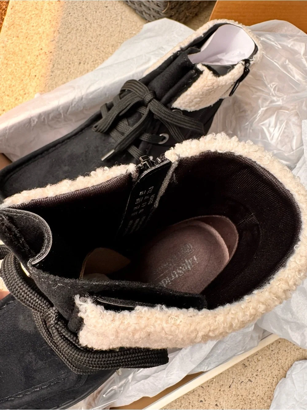 LIFESTRIDE ANKLE BOOTIES.   SIZE 7.  BRAND NEW!!!!  NOT WORN.